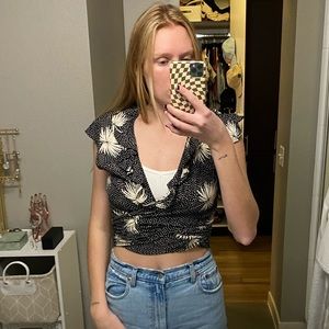 Cropped billabong wrap top